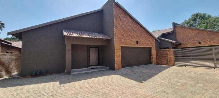 3 Bedroom Property for Sale in Brackenhurst Gauteng