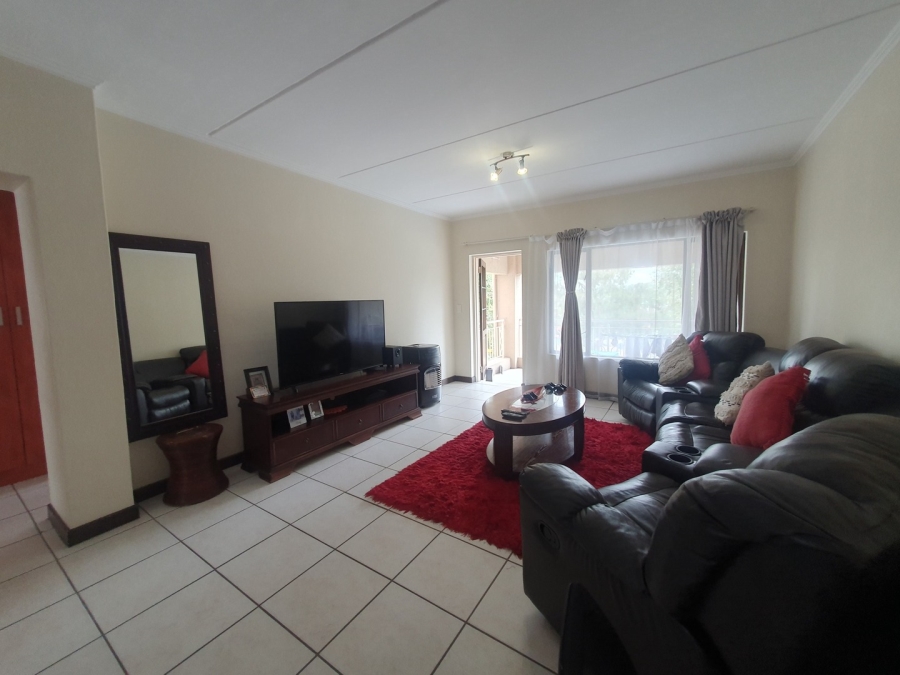 To Let 2 Bedroom Property for Rent in Sunninghill Gauteng