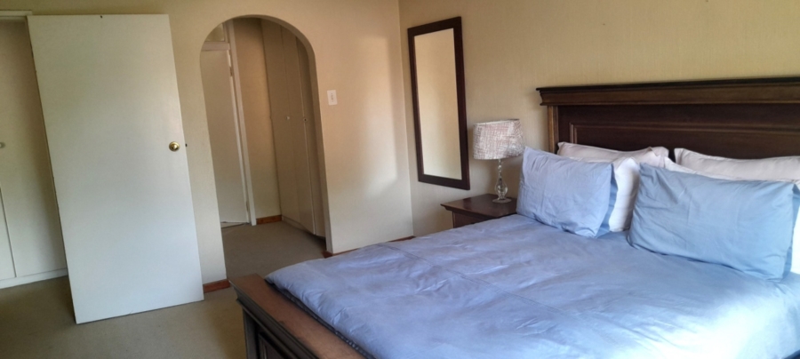 To Let 2 Bedroom Property for Rent in River Club Gauteng