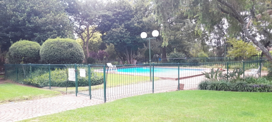 To Let 2 Bedroom Property for Rent in River Club Gauteng