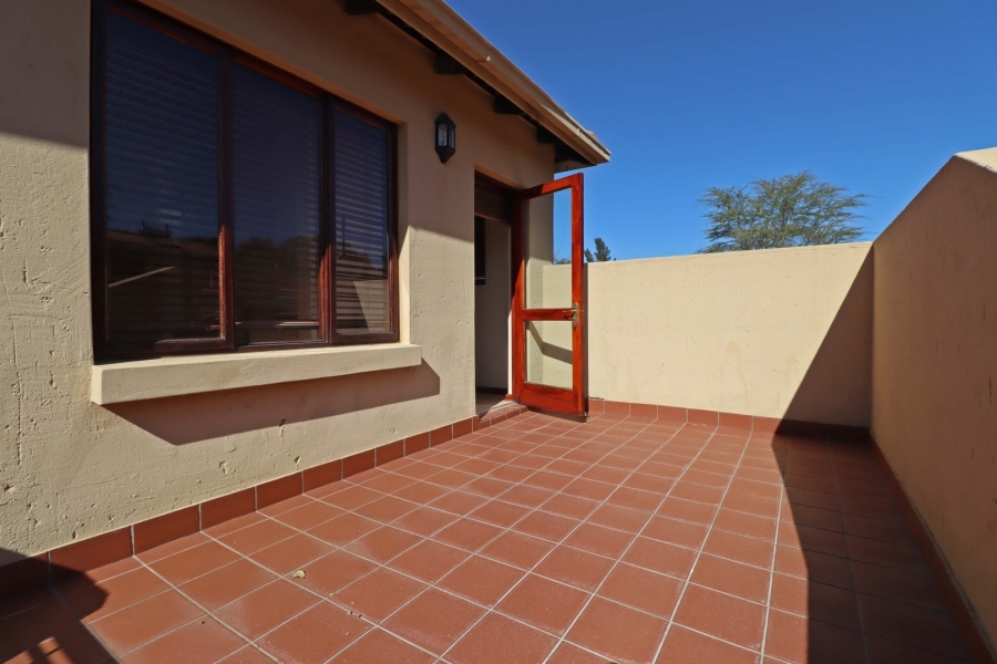 To Let 4 Bedroom Property for Rent in Edenburg Gauteng