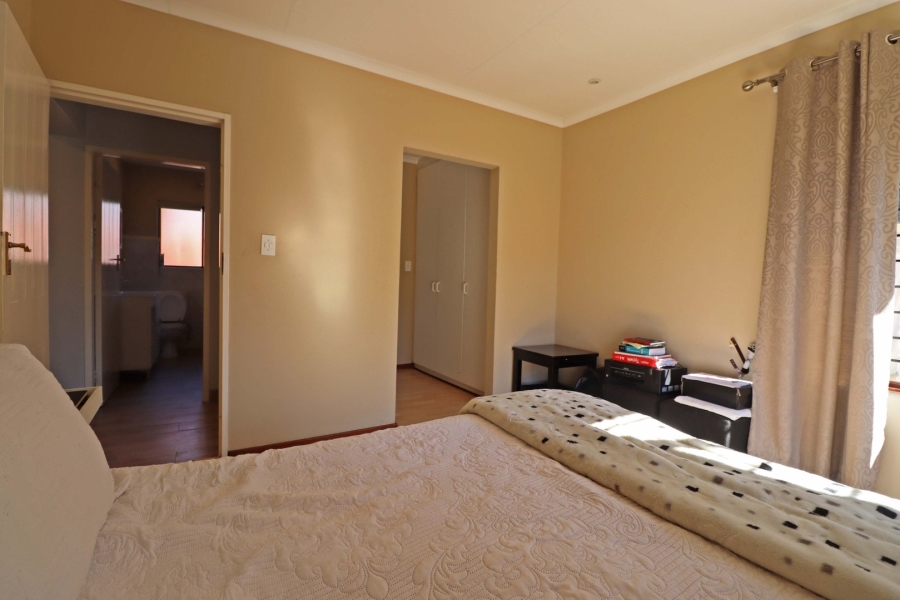 To Let 4 Bedroom Property for Rent in Edenburg Gauteng