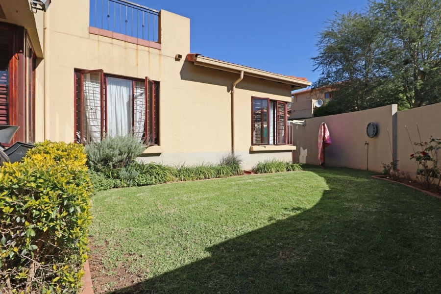 To Let 4 Bedroom Property for Rent in Edenburg Gauteng