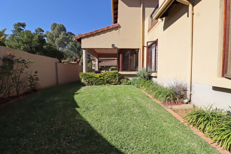 To Let 4 Bedroom Property for Rent in Edenburg Gauteng