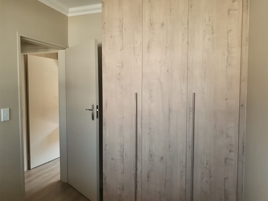 2 Bedroom Property for Sale in Kameeldrift East Gauteng