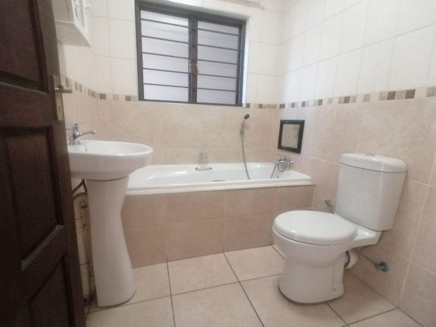 To Let 2 Bedroom Property for Rent in Dalview Gauteng