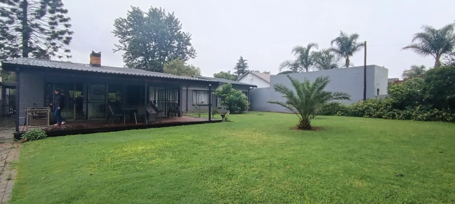 3 Bedroom Property for Sale in Selcourt Gauteng