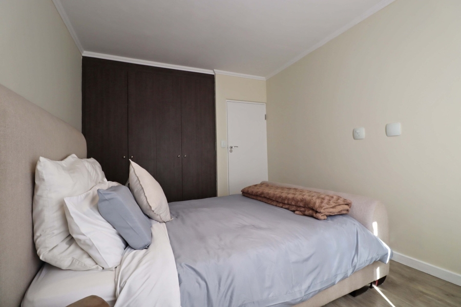 1 Bedroom Property for Sale in Bryanston Gauteng