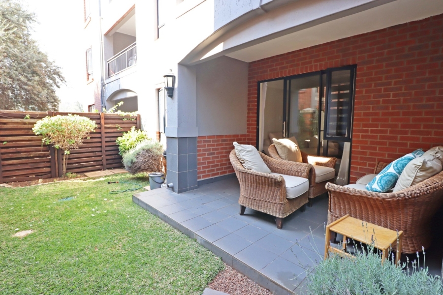 1 Bedroom Property for Sale in Bryanston Gauteng