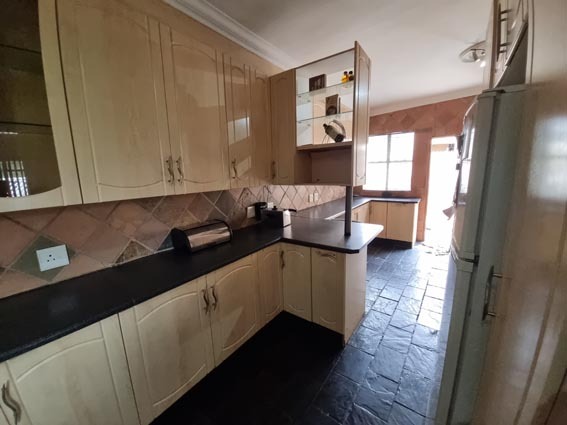 3 Bedroom Property for Sale in Brackendowns Gauteng