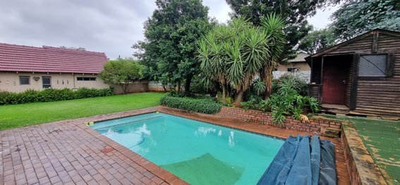 4 Bedroom Property for Sale in Verwoerdpark Gauteng