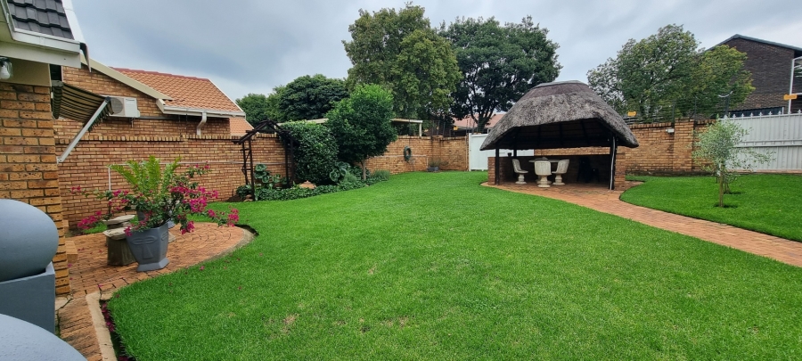 4 Bedroom Property for Sale in Sunward Park Gauteng