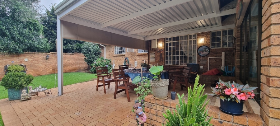 4 Bedroom Property for Sale in Sunward Park Gauteng