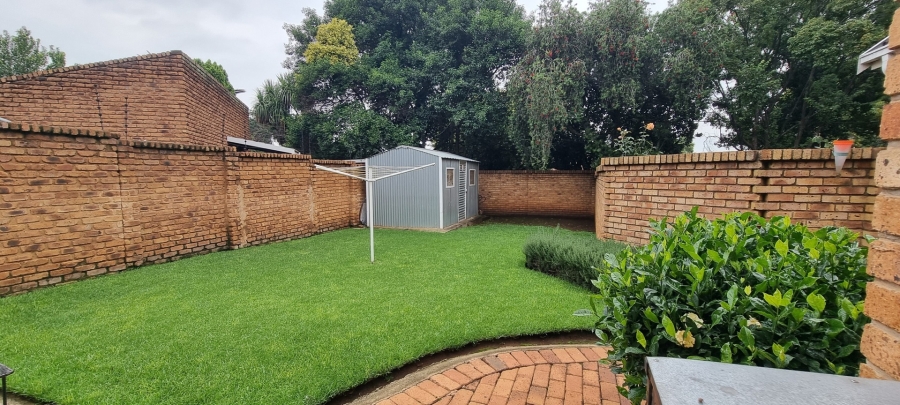 4 Bedroom Property for Sale in Sunward Park Gauteng