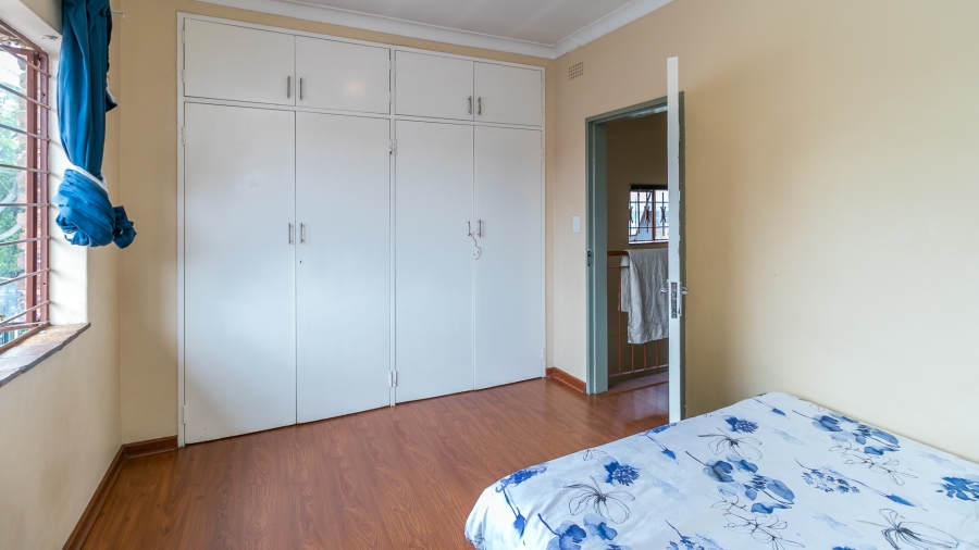 2 Bedroom Property for Sale in Fontainebleau Gauteng