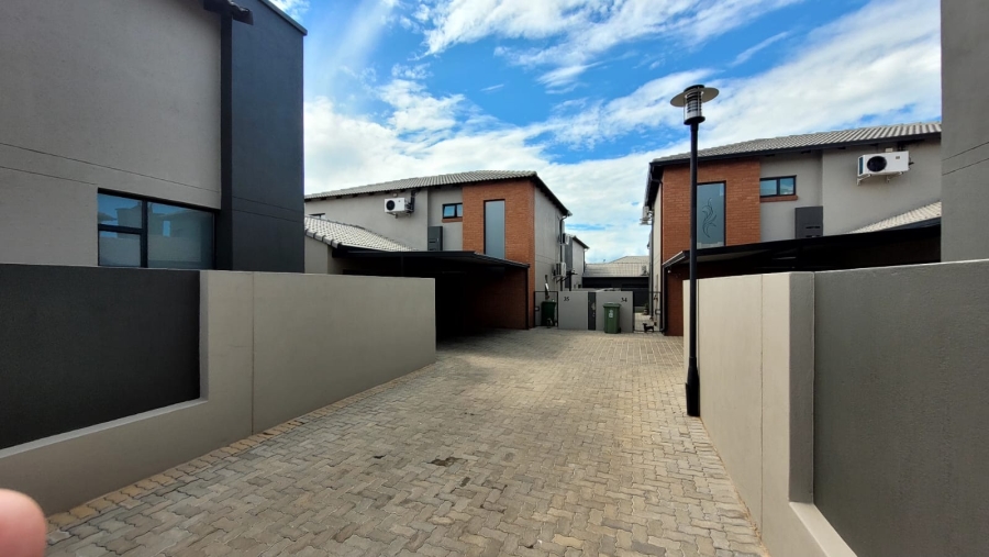 3 Bedroom Property for Sale in Montana Gauteng