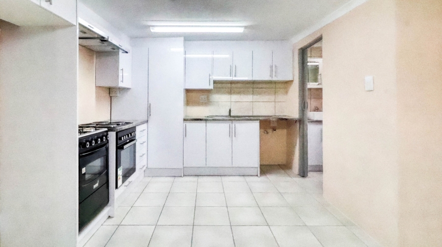 To Let 0 Bedroom Property for Rent in Lonehill Gauteng