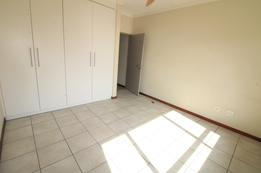 To Let 2 Bedroom Property for Rent in Lonehill Gauteng