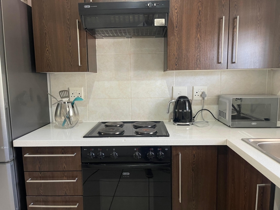To Let 2 Bedroom Property for Rent in Lonehill Gauteng