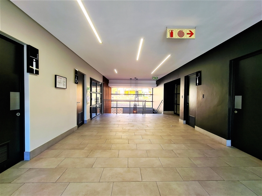 To Let commercial Property for Rent in Strubensvallei Gauteng