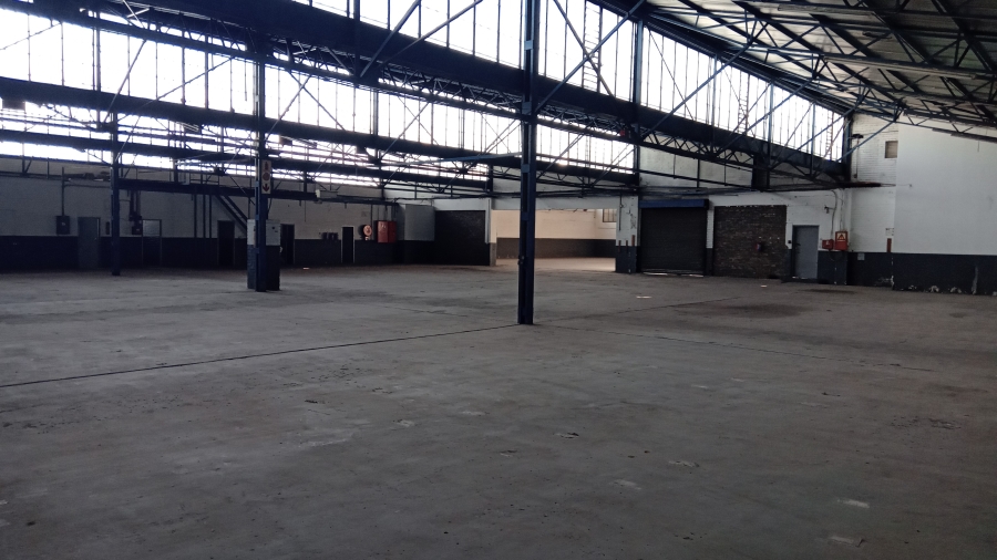 To Let commercial Property for Rent in Benrose Gauteng