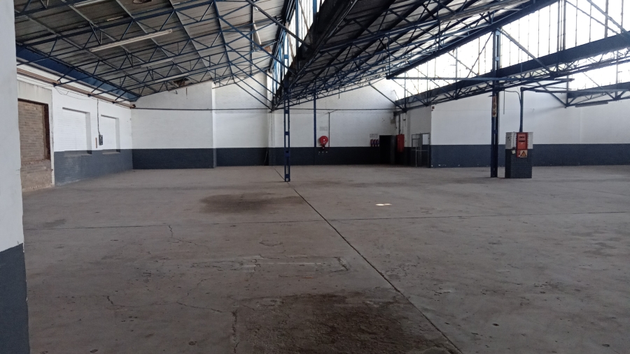 To Let commercial Property for Rent in Benrose Gauteng