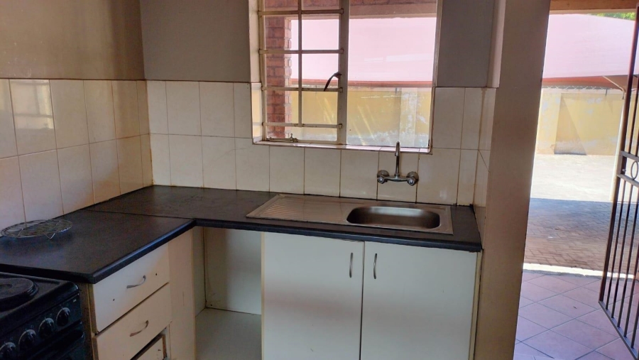 To Let 2 Bedroom Property for Rent in Kempton Park Ext 1 Gauteng