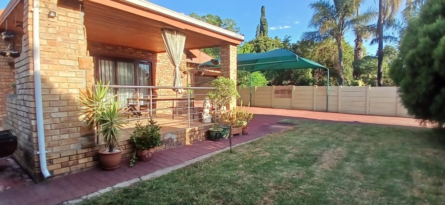 3 Bedroom Property for Sale in Rietfontein Gauteng