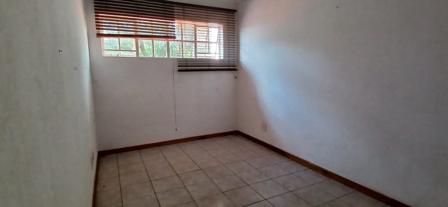 4 Bedroom Property for Sale in Kilner Park Gauteng