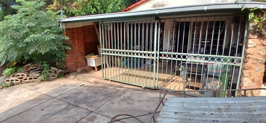 4 Bedroom Property for Sale in Kilner Park Gauteng