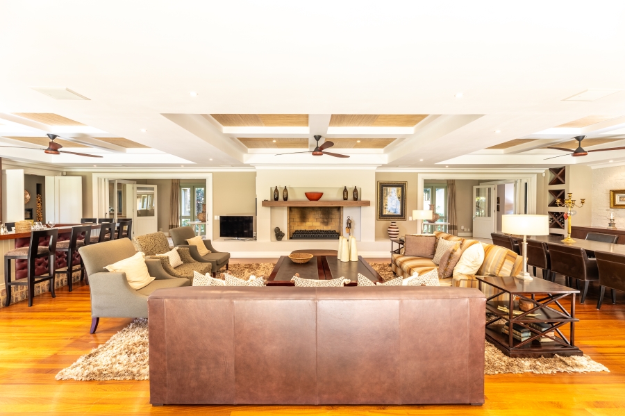 5 Bedroom Property for Sale in Bryanston Gauteng