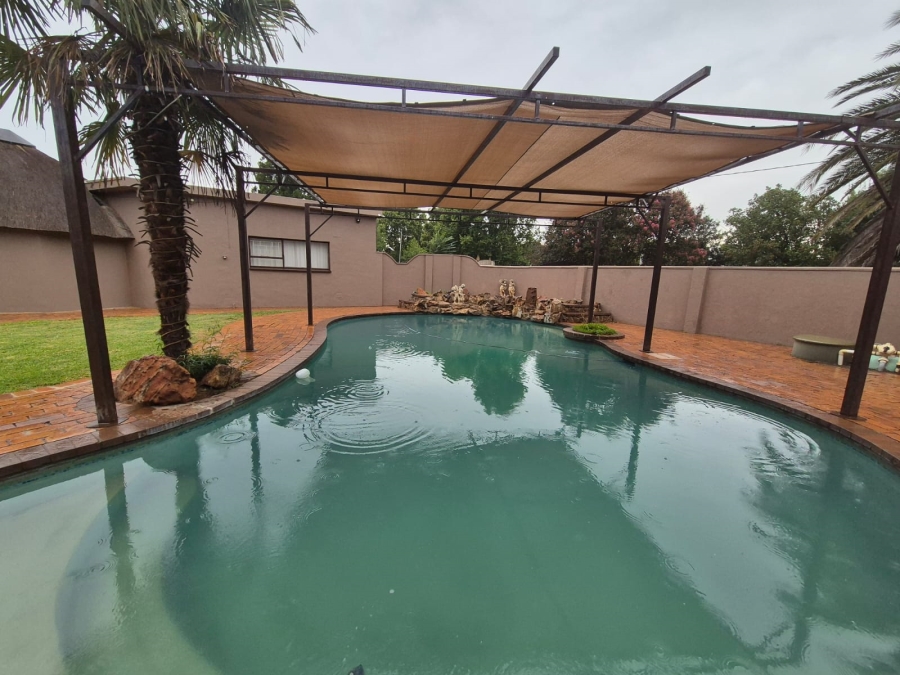 4 Bedroom Property for Sale in Duncanville Gauteng