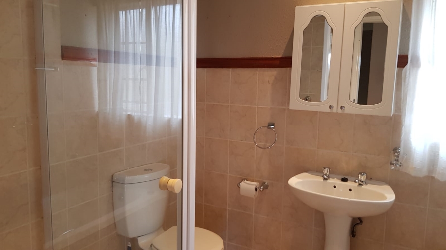 To Let 2 Bedroom Property for Rent in Annlin Gauteng