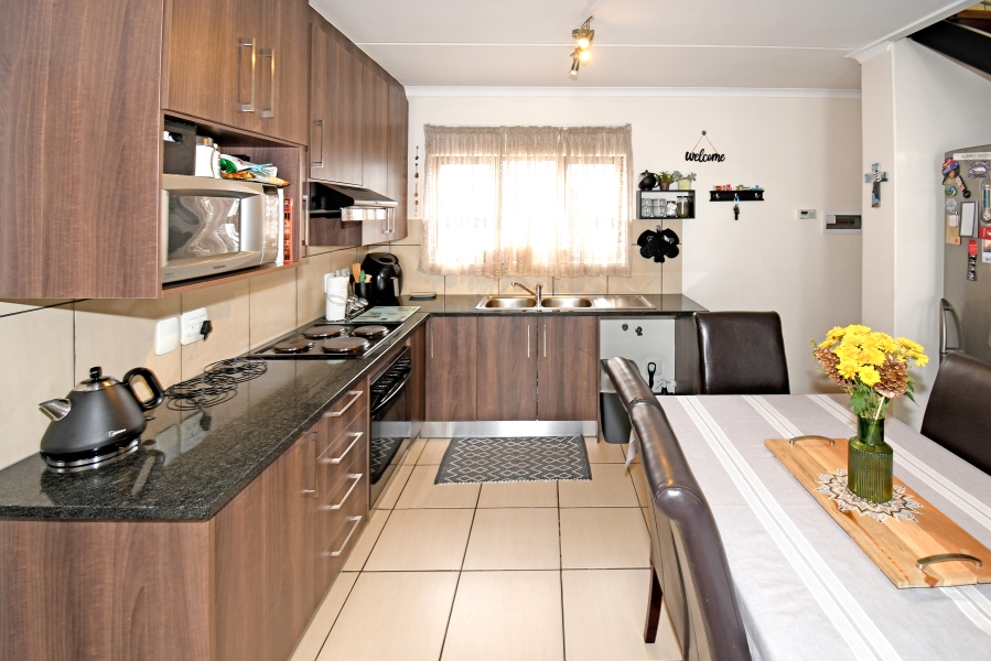 3 Bedroom Property for Sale in Sunninghill Gauteng