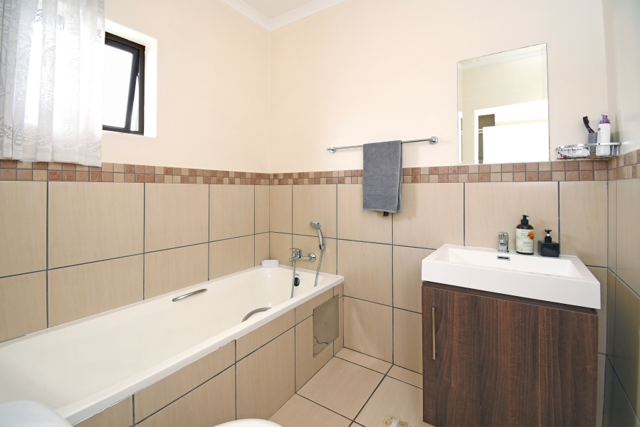 3 Bedroom Property for Sale in Sunninghill Gauteng