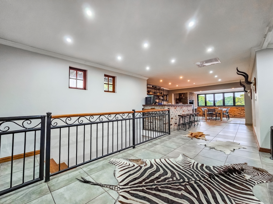 4 Bedroom Property for Sale in Faerie Glen Gauteng