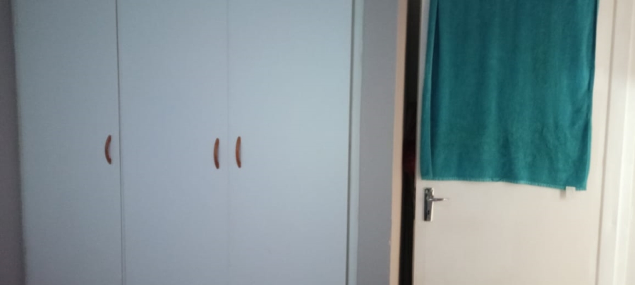 2 Bedroom Property for Sale in Crystal Park Gauteng
