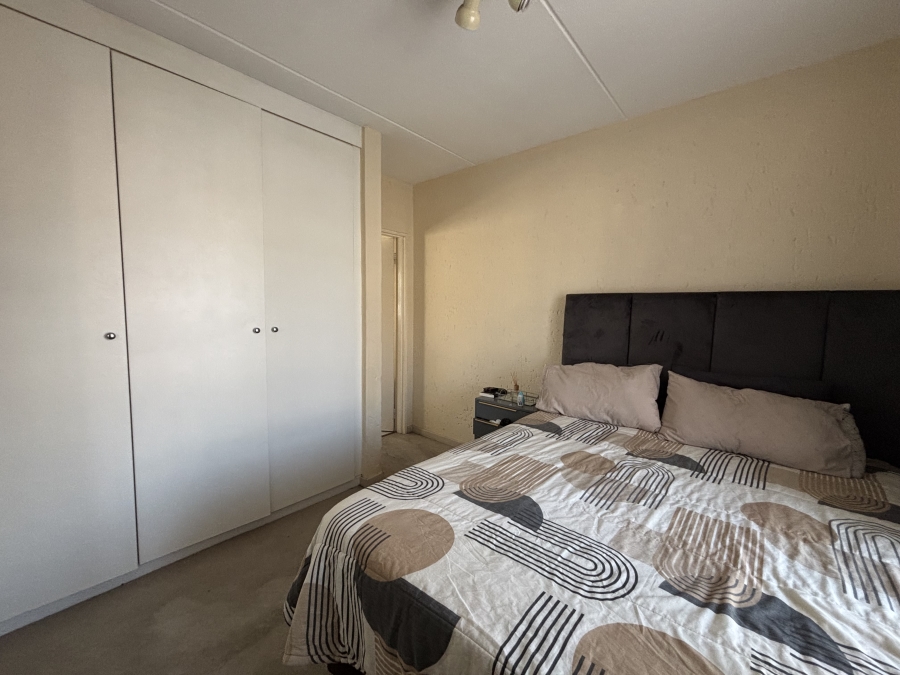 To Let 1 Bedroom Property for Rent in Ferndale Gauteng