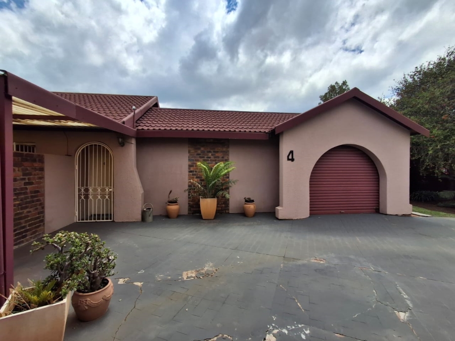 3 Bedroom Property for Sale in Brakpan North Gauteng