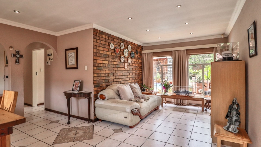 4 Bedroom Property for Sale in Dalpark Proper Gauteng