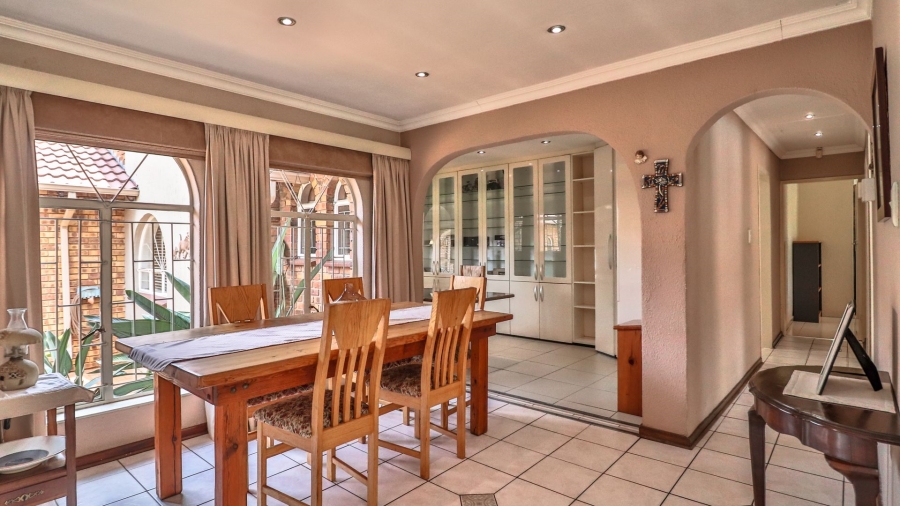 4 Bedroom Property for Sale in Dalpark Proper Gauteng