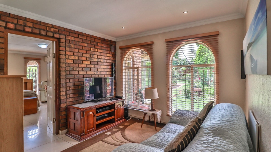 4 Bedroom Property for Sale in Dalpark Proper Gauteng