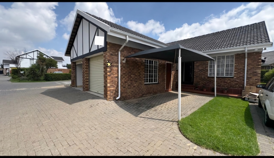 2 Bedroom Property for Sale in Beyers Park Gauteng