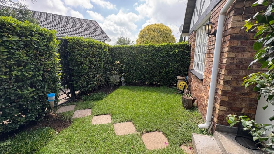 2 Bedroom Property for Sale in Beyers Park Gauteng