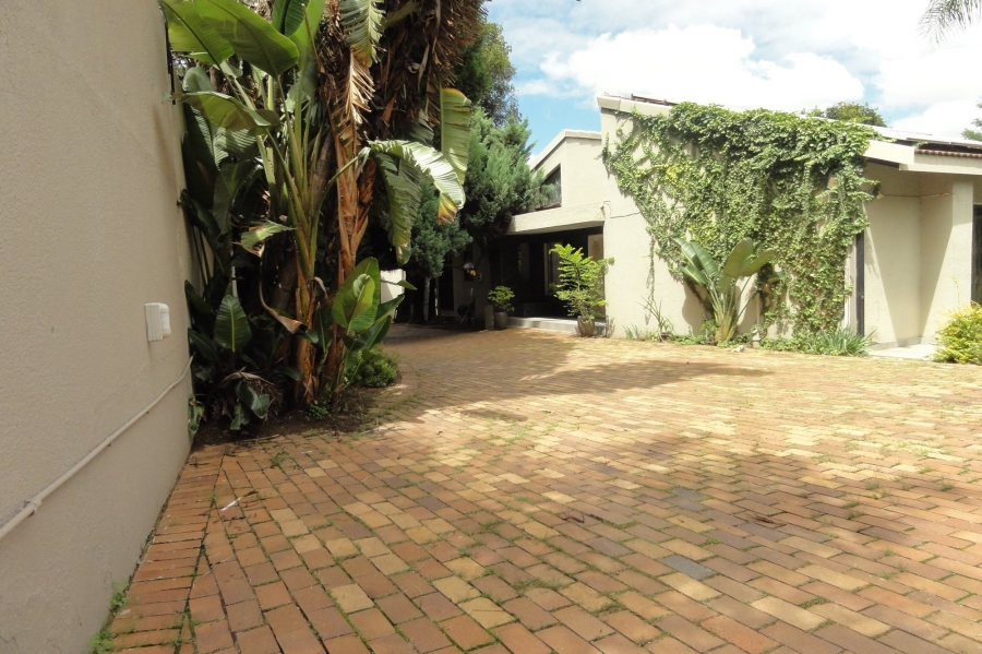 4 Bedroom Property for Sale in Khyber Rock Gauteng