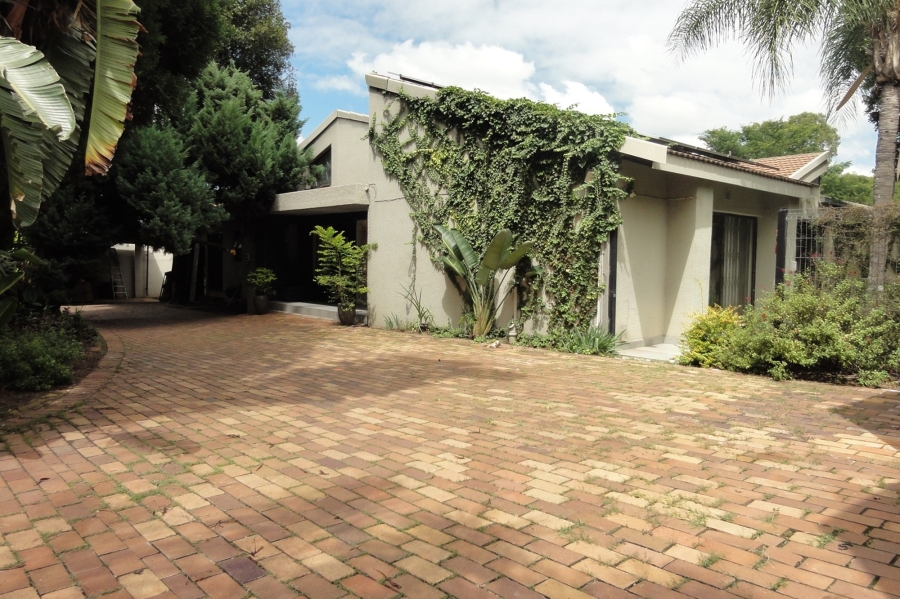 4 Bedroom Property for Sale in Khyber Rock Gauteng