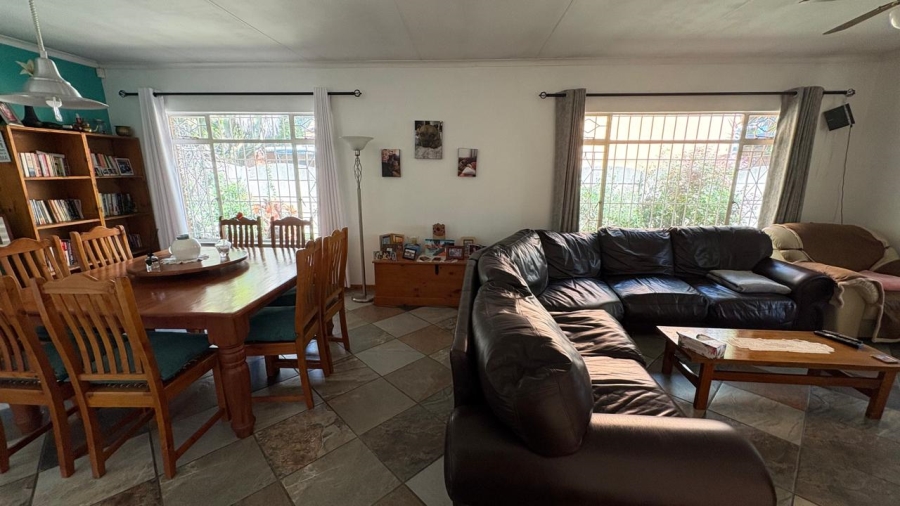 3 Bedroom Property for Sale in Bardene Gauteng