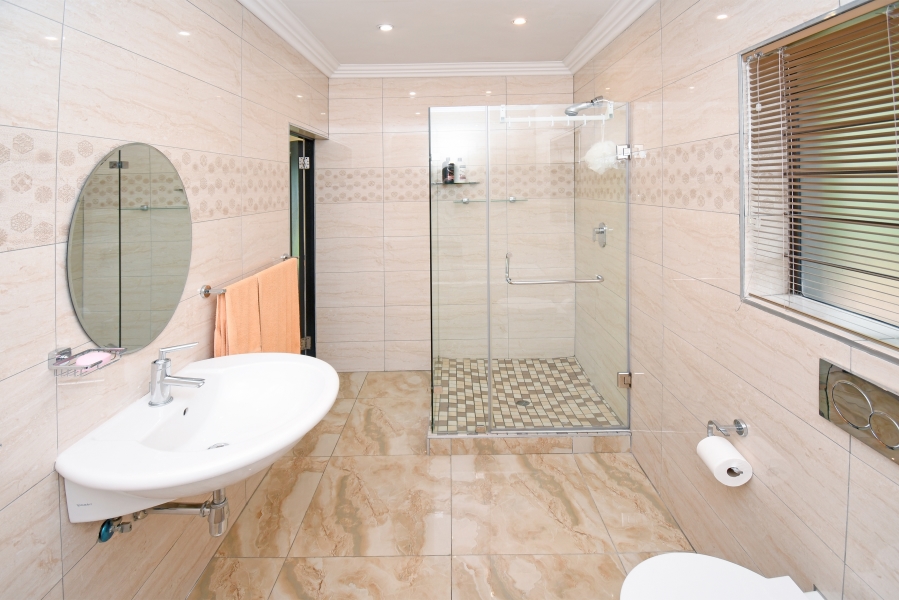 4 Bedroom Property for Sale in Bryanston Gauteng