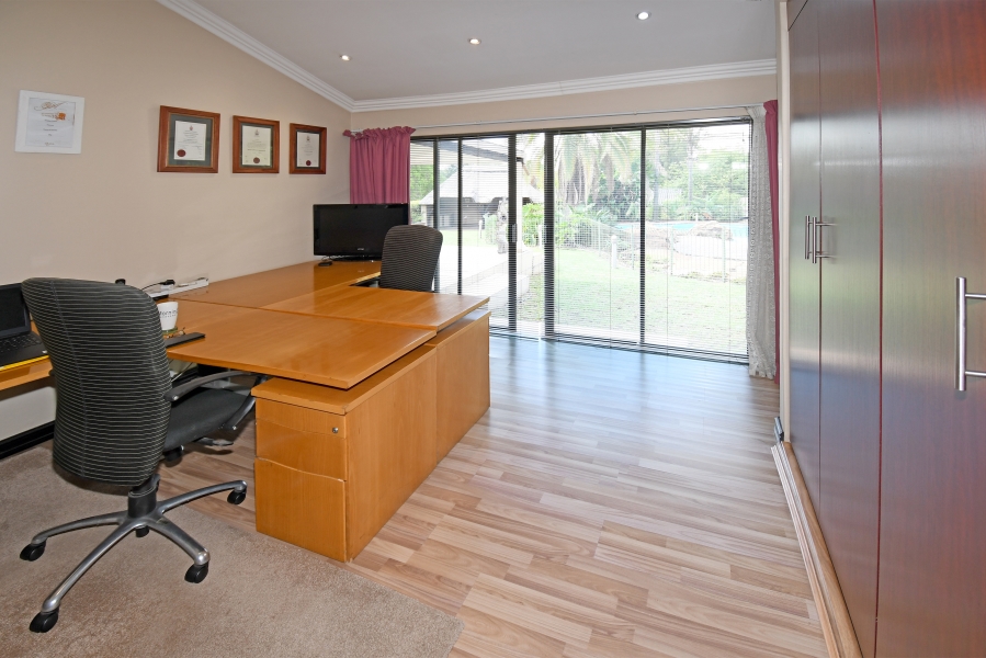 4 Bedroom Property for Sale in Bryanston Gauteng