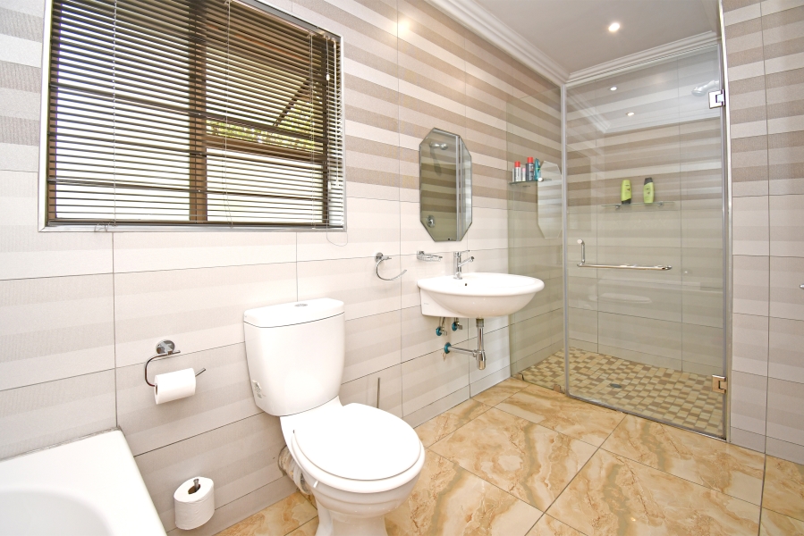 4 Bedroom Property for Sale in Bryanston Gauteng